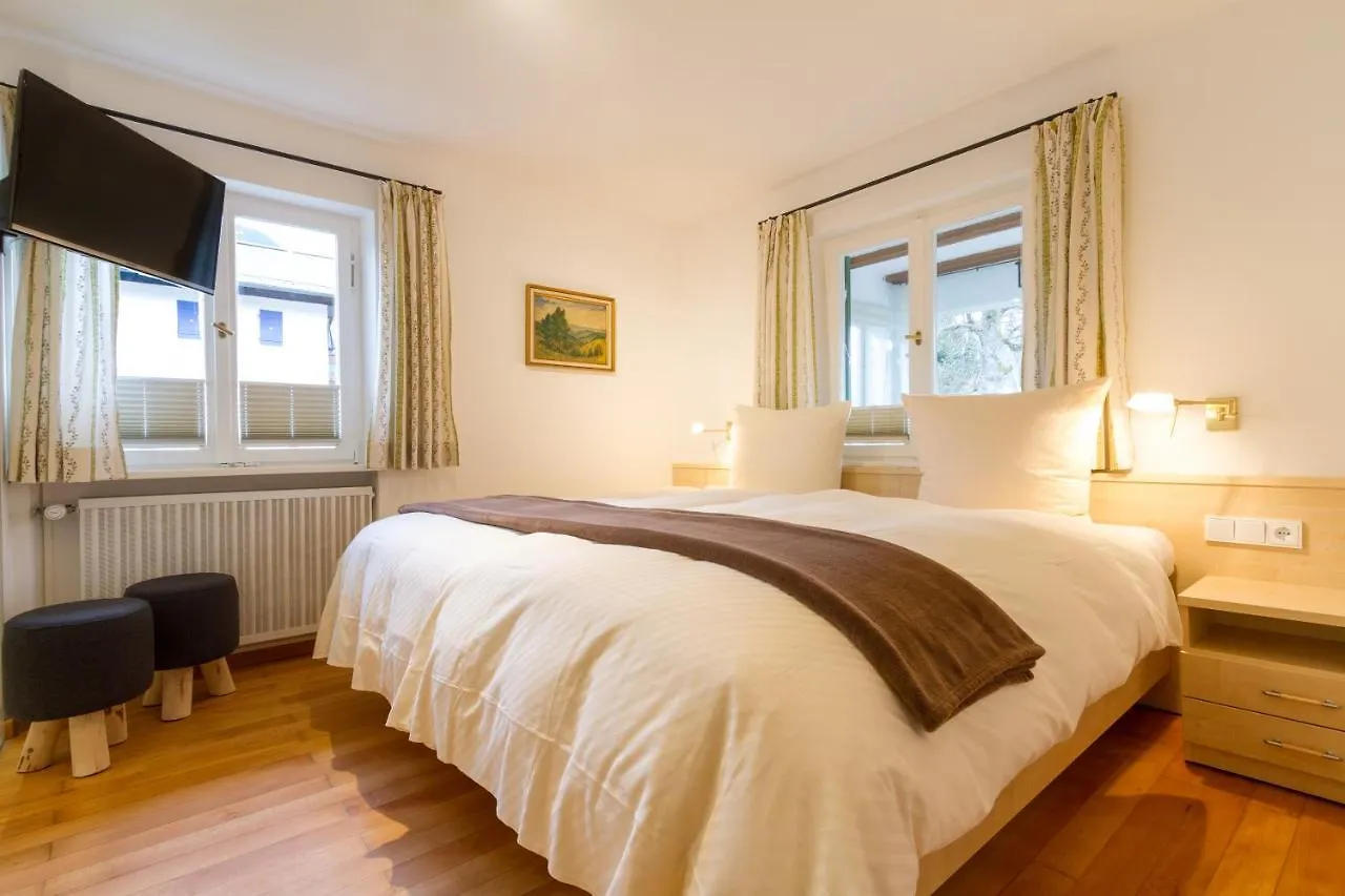 Apartment Ferienwohnungen Alpentraum - Haus Karin Oberstdorf