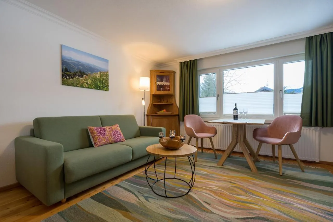 Apartment Ferienwohnungen Alpentraum - Haus Karin Oberstdorf